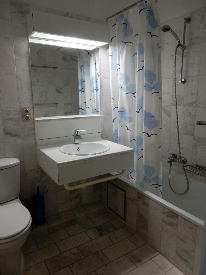 Studio Center Of Ostend W/Parking & South Terrace Apartment Luaran gambar