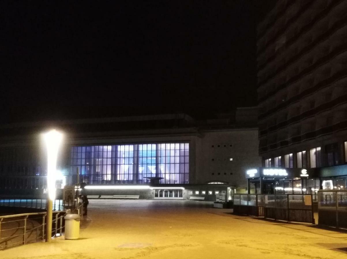 Studio Center Of Ostend W/Parking & South Terrace Apartment Luaran gambar